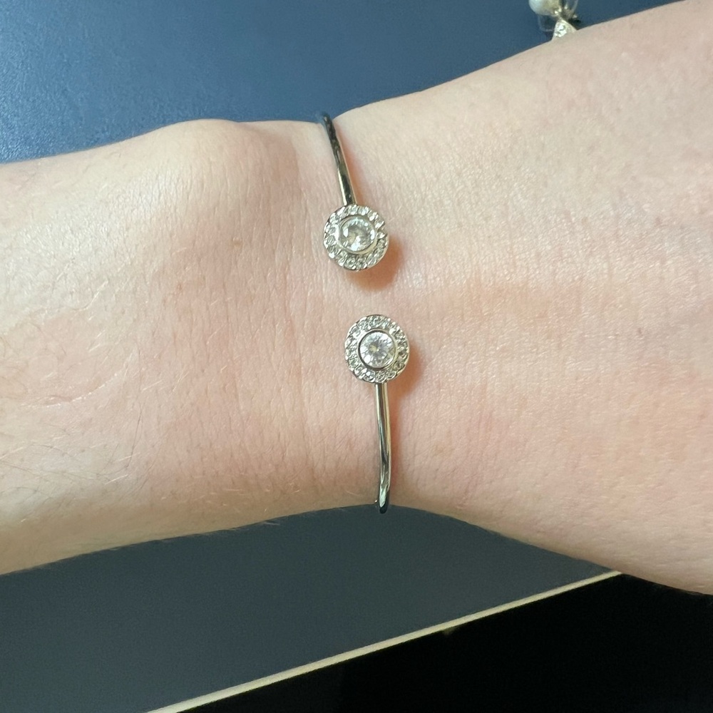 Lot of jewelry, Marc Jacobs, Alex and ani, and more - Picture 5 of 16